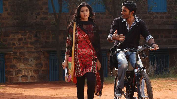 Shriya Saran N Dhanush In Kollywood Kutty Movie